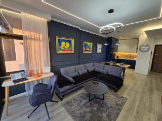 Gallery Home Tirana - Urban View - 3