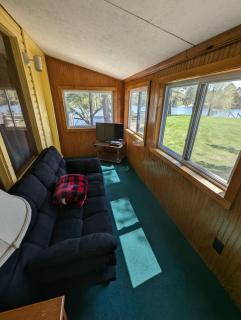2BR 1BA Cabin #8 at Riverside Point Resort - 4