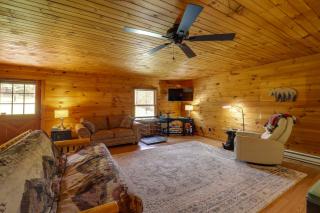 7 Mi to Doe Mtn ATV Trails: Secluded Butler Cabin - 7