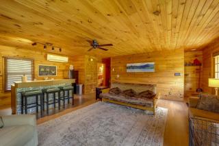 7 Mi to Doe Mtn ATV Trails: Secluded Butler Cabin - 6