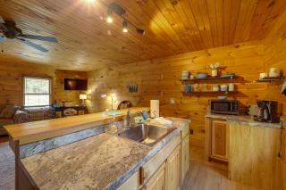 7 Mi to Doe Mtn ATV Trails: Secluded Butler Cabin - 3