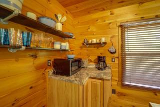 7 Mi to Doe Mtn ATV Trails: Secluded Butler Cabin - 2