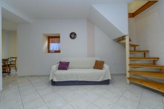 House Bura - 7