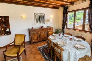 House on the edge of the forest in La Claquette - 4