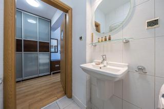 Sopot Beach Studio z parkingiem by Oneapartments - 1