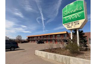 Sands Inn Rock Springs Near I-80 - 4