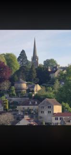 Stylish Studio Near Bath, Free Parking and Patio - 8