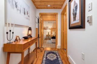 Bugle Pointe B08 by Estes Park Condos - 4