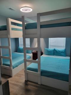 Pet-Friendly, Arcade Games, Beach, Ocean View - 2