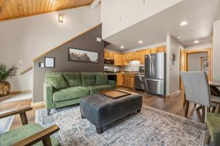 Creekside Condos E by Estes Park Condos - 9