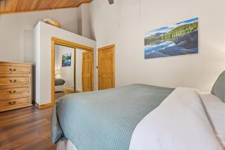 Creekside Condos E by Estes Park Condos - 7