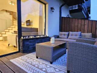 Apartgold- luksusowy apartament z trzema sypialniami i ogródkiem - 8