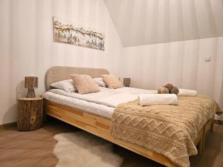 Apartgold- luksusowy apartament z trzema sypialniami i ogródkiem - 5