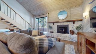 Snowflower 3 Remodeled and Modern, Private Washer Dryer with Fireplace - 4