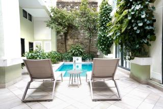 AmazINN Places Casco Viejo Pink Desing and Pool IX - 5