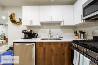 Private Suite near West Edmonton Mall with Full Kitchen, Game Lounge & In-Suite Laundry - 1