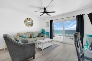Summit Resort Gulf-View King Suite, Bunk Nook, Pools, Beach Access, Resort Amenities - 4