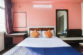 Super Hotel O Archana Inn - 9