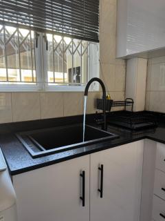 DURBAN BEACH HOLIDAY HOME - 6