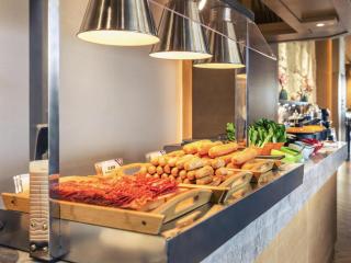 Mercure Yantai Golden Beach - 8