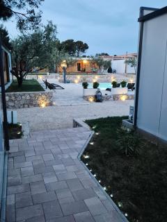 Cosy Mobile Home - 4