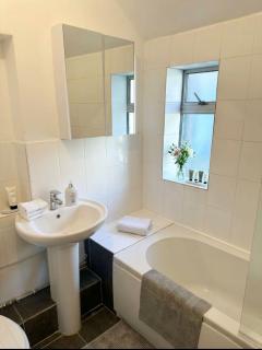 Family Room 5 minute walk from Herne Bay beach - 3