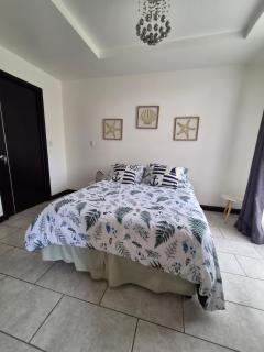 Aparmet 1 BR Gym Pool Restaurant Tennis Jacuzzi ,areas verdes, ubicacion perfecta, oasis en medio de ciudad San Jose Costa Rica Santa Ana Rio oro - 8