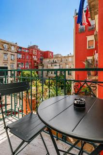 Neve Al Sole Modern Suites near Metro Materdei in Naples Center - Napoli - 6
