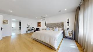 Luxury Vacation Home - 7