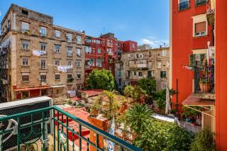 Neve Al Sole Modern Suites near Metro Materdei in Naples Center - Napoli - 5