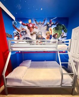DisneyResortFunny3BRPool & Water Slides - 7
