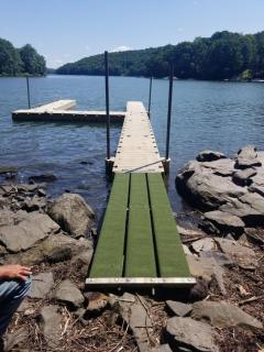 Lake Wallenpaupack 4 bedroom lakefront house with dock - 4