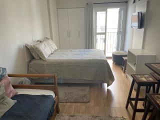 Apartamento espacoso perto da Rua XV no Centro de Curitiba - 0