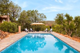 Prime Location in Chapel - Heated Pool & Spa | Red Rock Views | Hot tub - 3