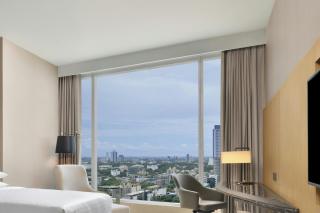 Sheraton Colombo Hotel - 9