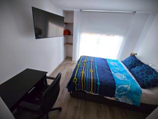 Compact loft apt designed to comfortably accommodate up to 3 - 2