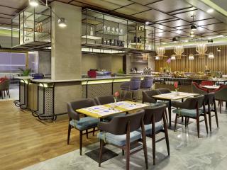 Novotel Suites Yogyakarta Malioboro - 6