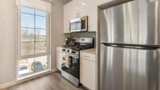 Landing Apartments - Axis 201 - 3