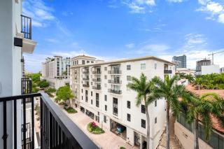 The Avenue Coral Gables Luxury 2BR by Palermo Home Miami - 3