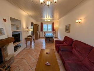 Pavillon au calme avec cheminée près de Gérardmer, Wi-Fi, terrasses et garage - FR-1-589-75 - 7