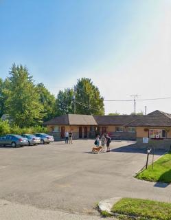 QUEEN'S MOTEL - 8