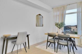 Modern 2BR Executive Stay, FREE WIFI, Parking - 2