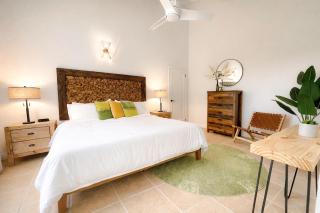 Clearview Villas Upper - 1