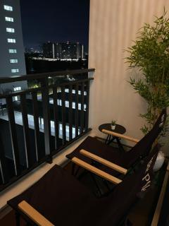 Sora Haven 2BR Japandi Cozy Stay with Pool View near Klebang Beach - 7