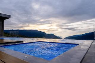 Loma Grande Estates - Private Retreat with Baños Views - 8