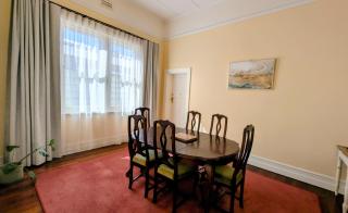 The Merredin Treasury, Heritage House, sleeps 9 - 3