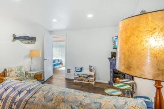 Come for the Surf & Stay at Sandy Days Condo - Unit I - 5