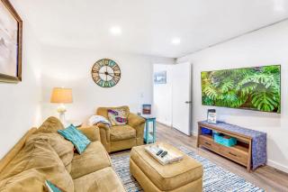 Shine On Condo at Pacific Surf - Unit D - 2