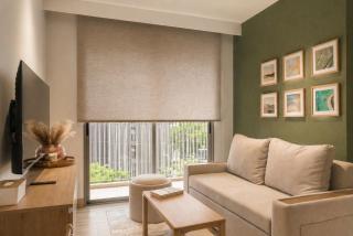 Family 2BR in Laguna Golf View Skypark Pool - 4