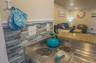 Hear the Surf at Sea Star Condo - Unit J - 1